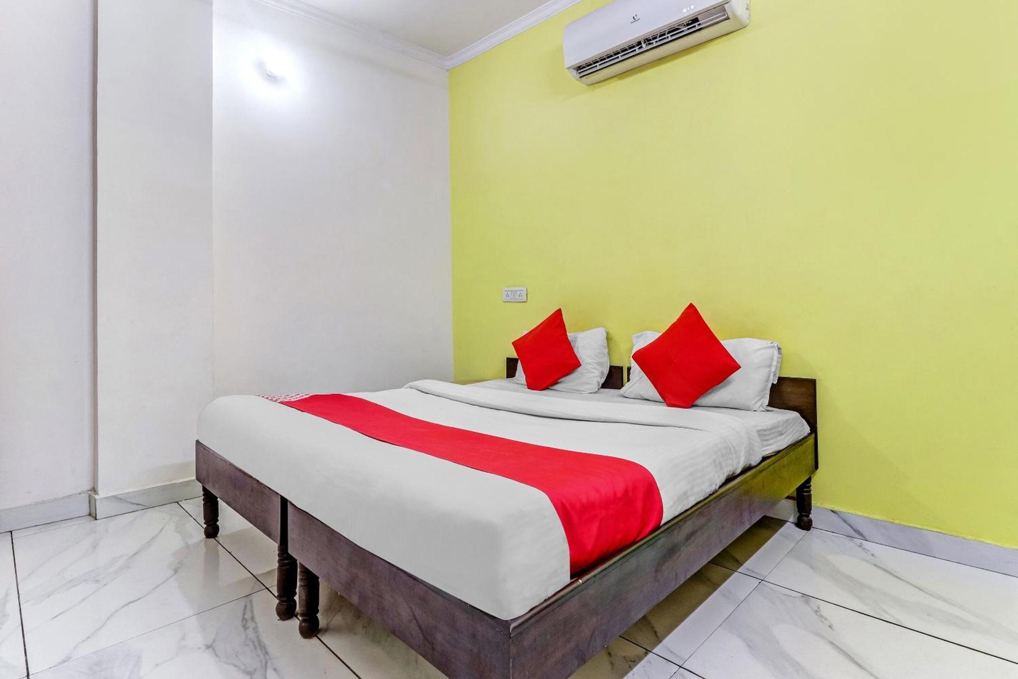 Hotel O Cozy Stay Delhi  Eksteriør bilde